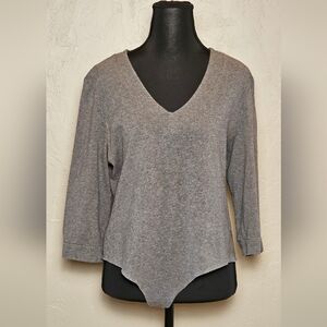[GAP] Charcoal Gray Bodysuit 《XL》 Stretch V-Neck >> 3/4 sleeve